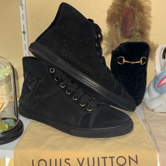 Nike/ADIDAS/HOKA/ON CLOUD/ - Picture 13 of 15